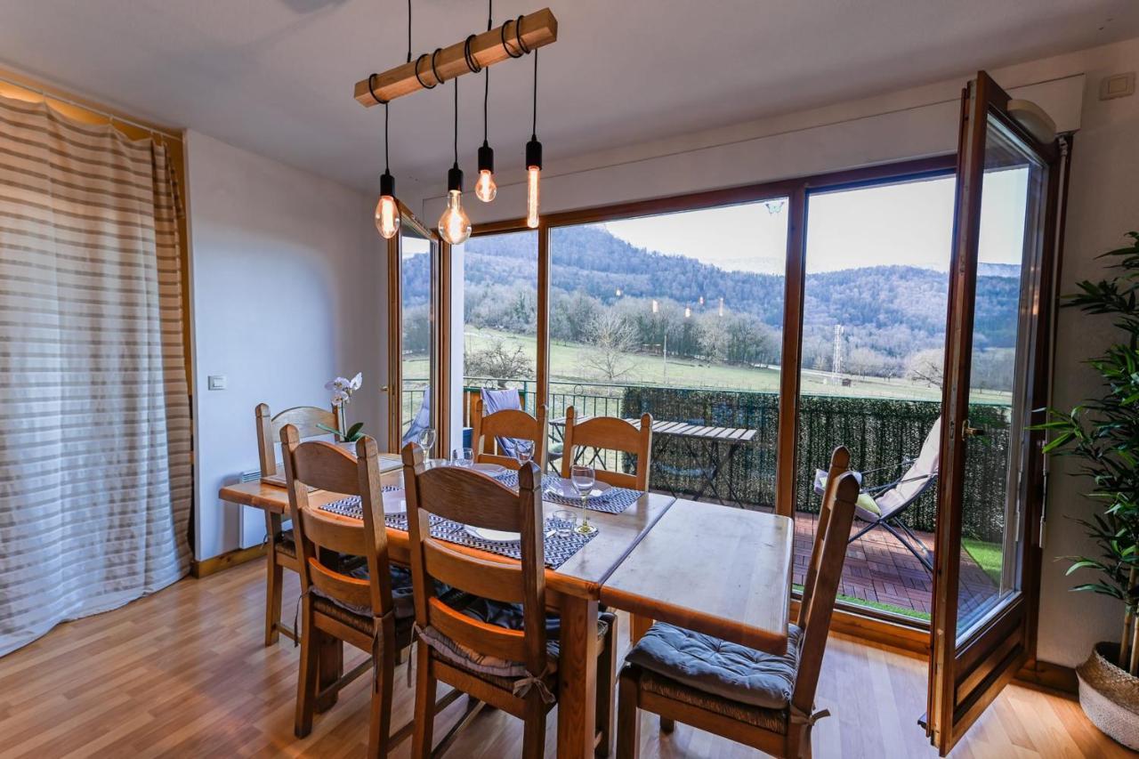The Green Fee Close To The Golf Course And 5 Minutes From The Lake Giez Exterior foto