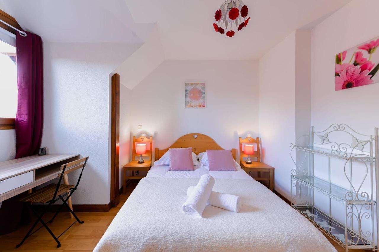 The Green Fee Close To The Golf Course And 5 Minutes From The Lake Giez Exterior foto